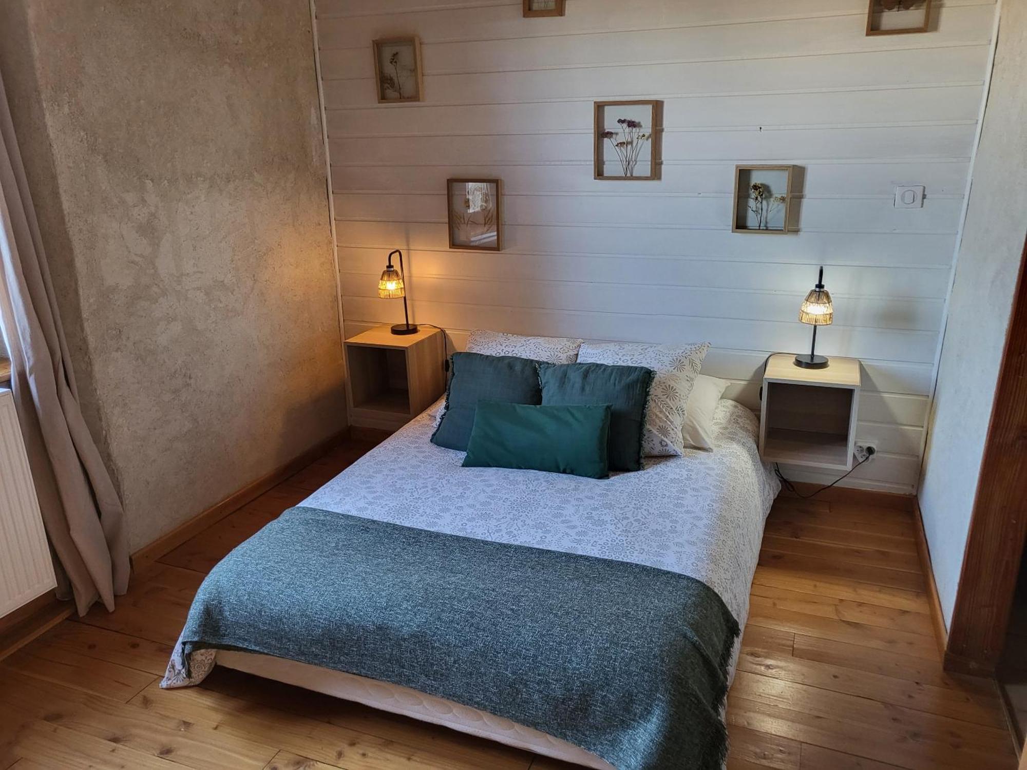 Le Grenier A Ble Hotel Satillieu Szoba fotó